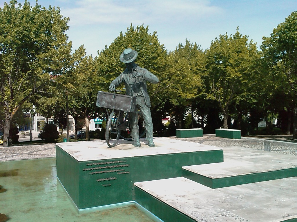 Monumento ao Ourives Ambulante